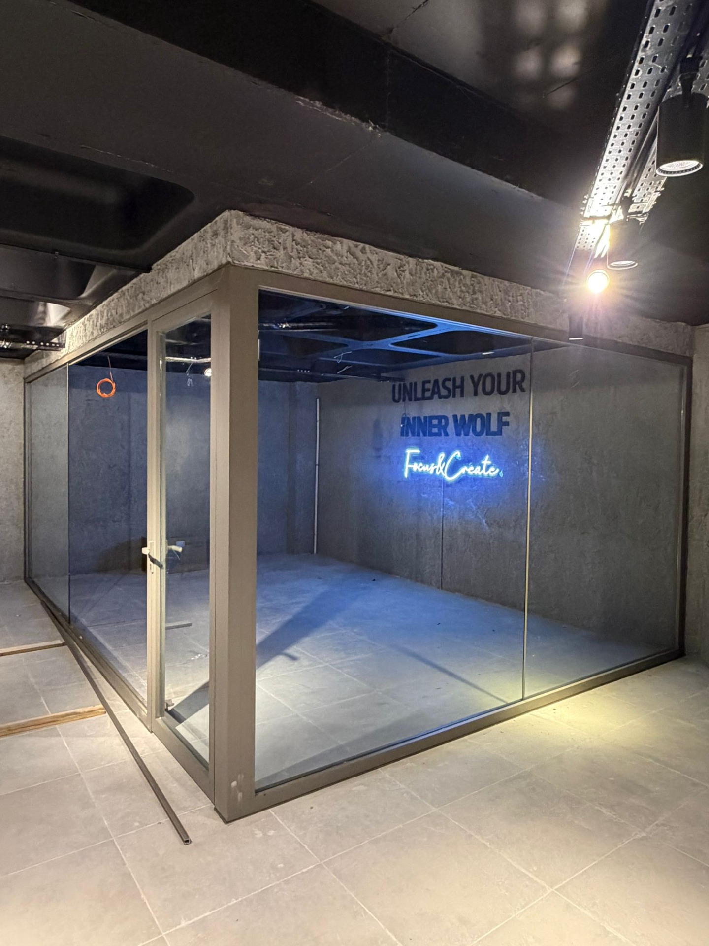 İstanbul ticari alan alüminyum vitrin cephe sistemi uygulaması